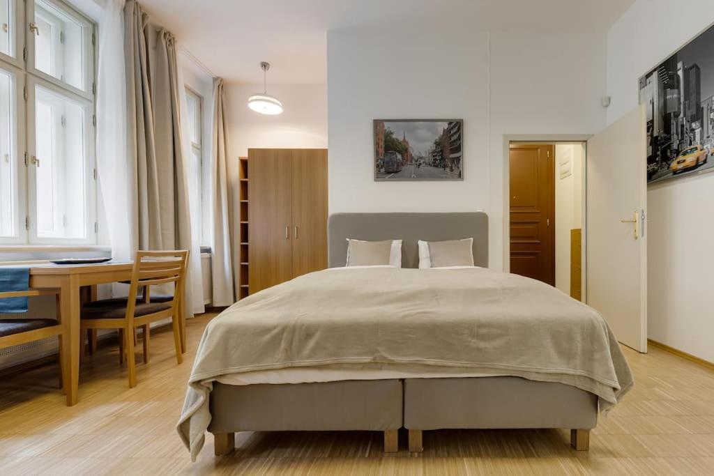 Deluxe Suite In Prime Location Prag Exterior foto