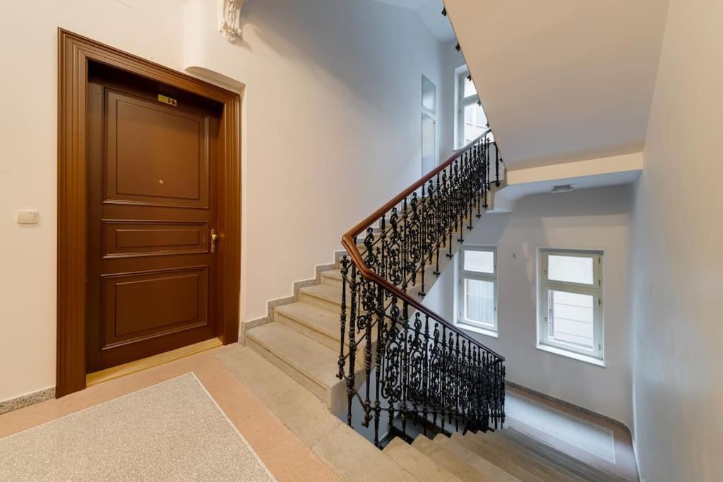Deluxe Suite In Prime Location Prag Exterior foto