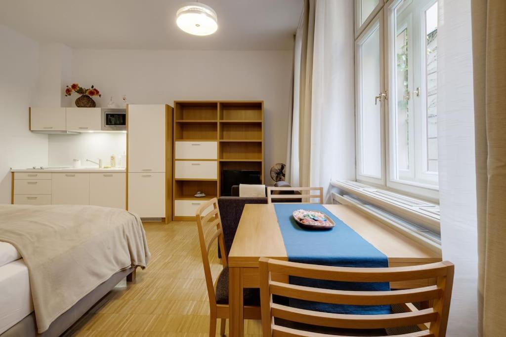 Deluxe Suite In Prime Location Prag Exterior foto